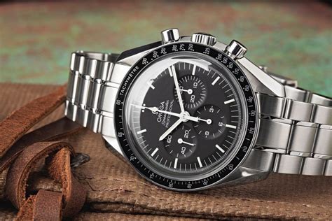 fake speedmaster|omega watchmaker scam.